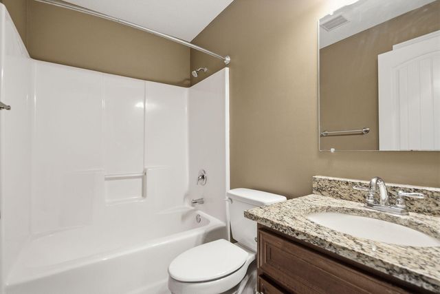 2600 QUARTZ LN, Columbia, MO 65202