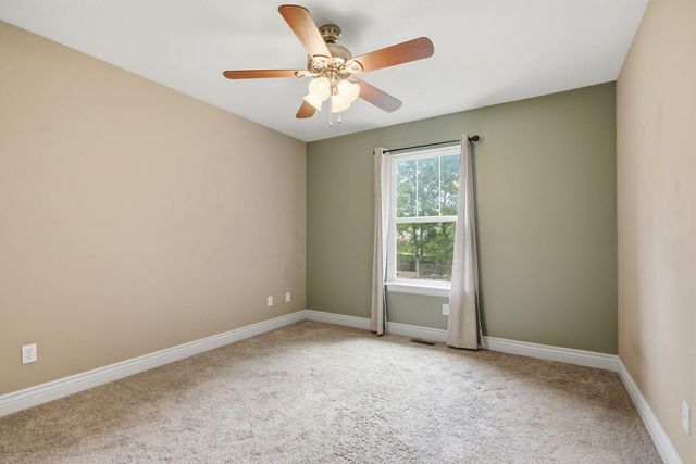 2600 QUARTZ LN, Columbia, MO 65202