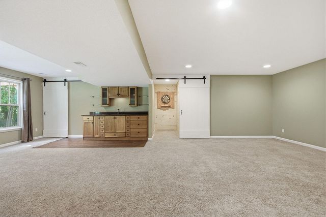 2600 QUARTZ LN, Columbia, MO 65202