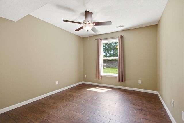 2600 QUARTZ LN, Columbia, MO 65202
