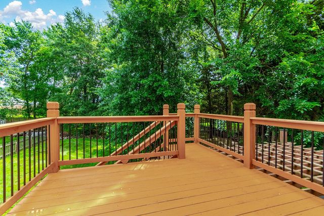 2600 QUARTZ LN, Columbia, MO 65202