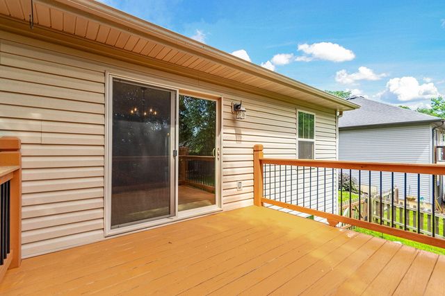 2600 QUARTZ LN, Columbia, MO 65202