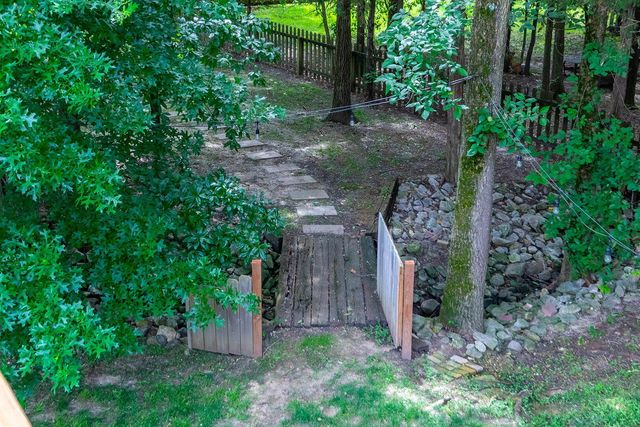 2600 QUARTZ LN, Columbia, MO 65202
