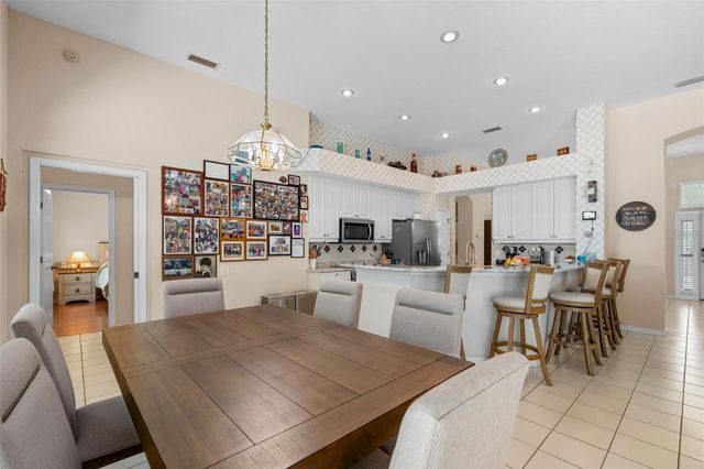 9211 12TH AVENUE NW, Bradenton, FL 34209