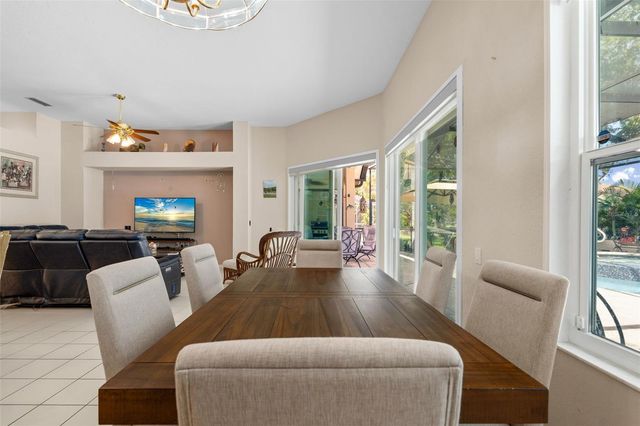 9211 12TH AVENUE NW, Bradenton, FL 34209