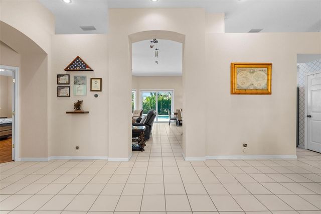 9211 12TH AVENUE NW, Bradenton, FL 34209