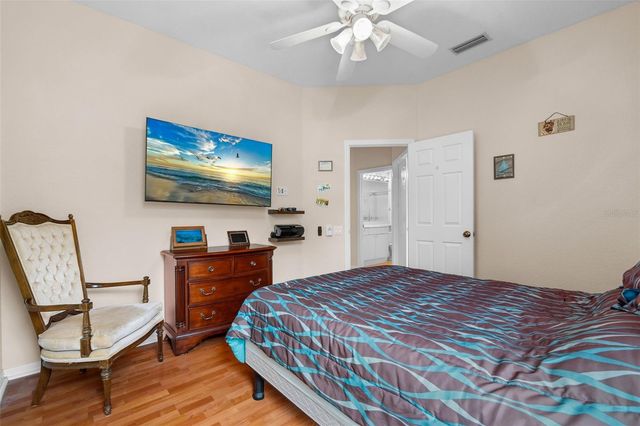 9211 12TH AVENUE NW, Bradenton, FL 34209