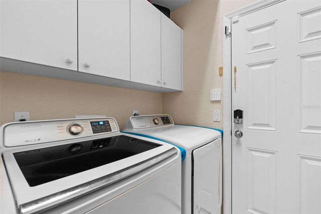 9211 12TH AVENUE NW, Bradenton, FL 34209