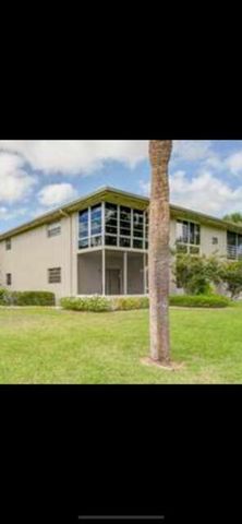 29 Lake Vista Trl Apt 205, Port St Lucie, FL 34952