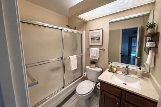 29 Lake Vista Trl Apt 205, Port St Lucie, FL 34952