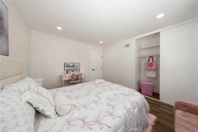 1370 Edgefield, Upland, CA 91786