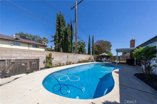 1370 Edgefield, Upland, CA 91786