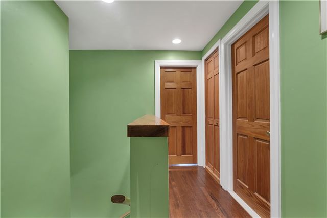 64 Julia Street, Cranston, RI 02910