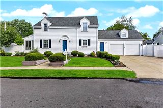 64 Julia Street, Cranston, RI 02910