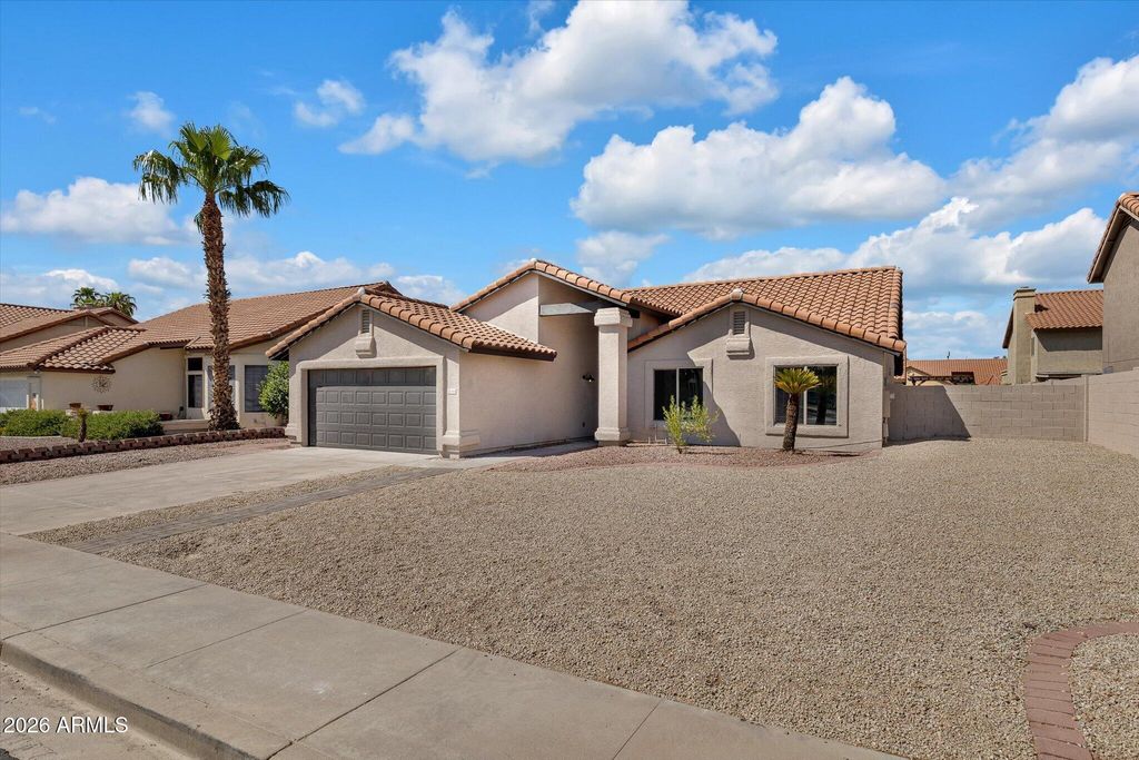 5850 E FAIRFIELD Street, Mesa, AZ 85205 — photo 2