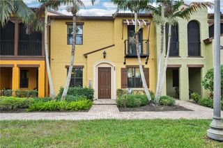 9064 Capistrano ST N 5004, Naples, FL 34113