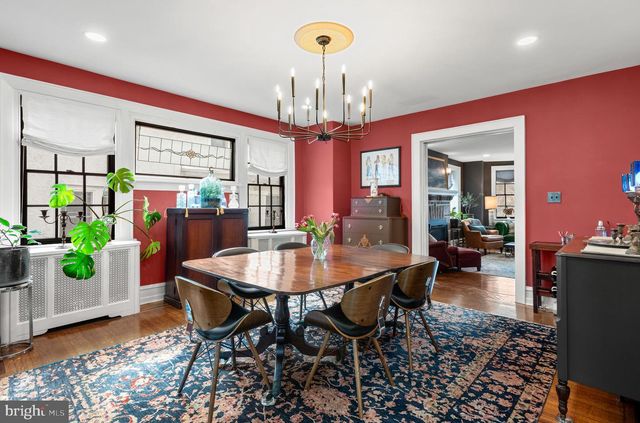 6521 LINCOLN DR, Philadelphia, PA 19119