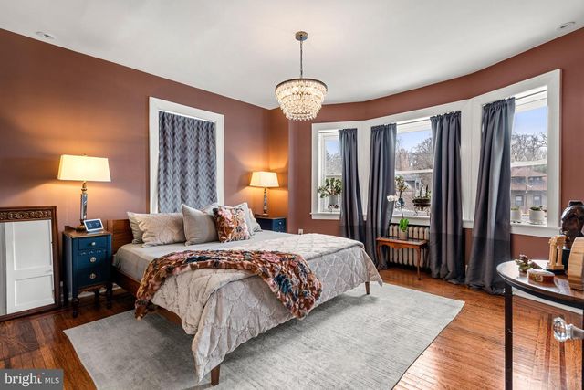 6521 LINCOLN DR, Philadelphia, PA 19119