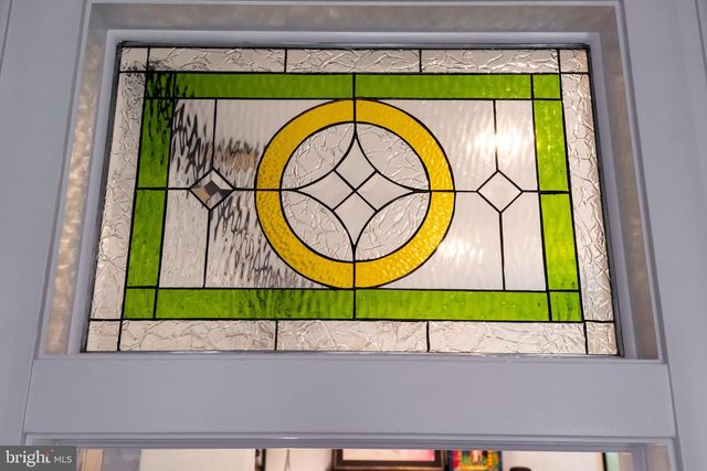 6521 LINCOLN DR, Philadelphia, PA 19119