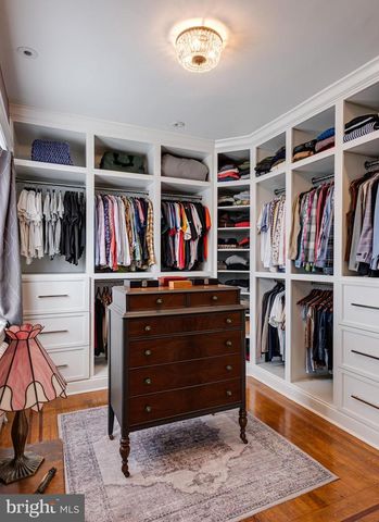 6521 LINCOLN DR, Philadelphia, PA 19119