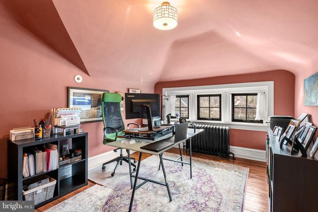 6521 LINCOLN DR, Philadelphia, PA 19119