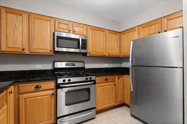 407 S Oak Park Avenue H, Oak Park, IL 60302