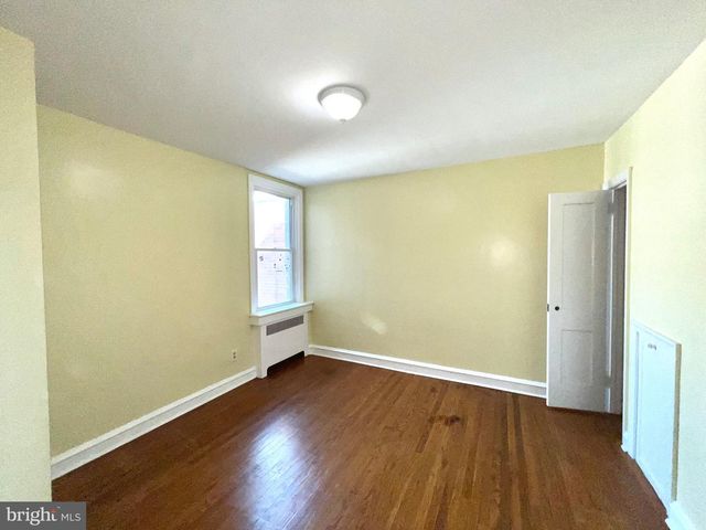 3327 GLENVIEW ST, Philadelphia, PA 19149