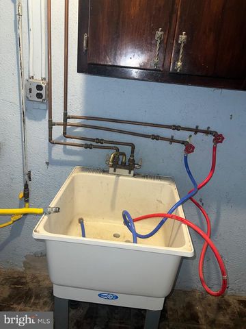 3327 GLENVIEW ST, Philadelphia, PA 19149