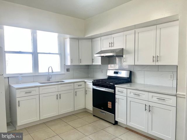 3327 GLENVIEW ST, Philadelphia, PA 19149