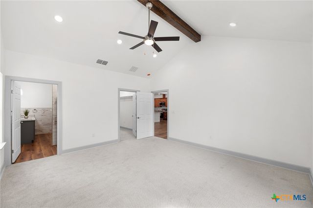 3811 Waterwood Pass Drive, Elmendorf, TX 78112