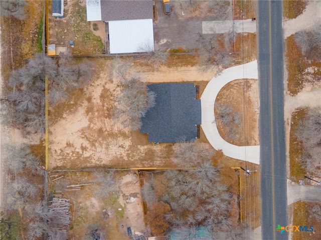 3811 Waterwood Pass Drive, Elmendorf, TX 78112