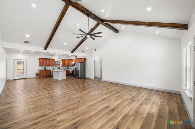 3811 Waterwood Pass Drive, Elmendorf, TX 78112