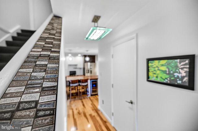 44 WILKINS LN, Maurertown, VA 22644
