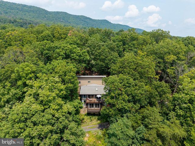 44 WILKINS LN, Maurertown, VA 22644