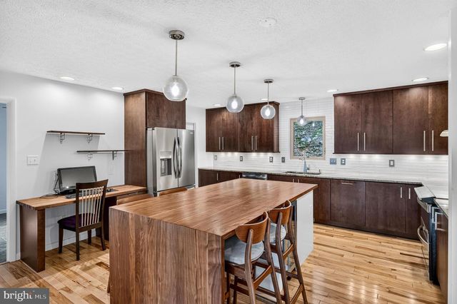 44 WILKINS LN, Maurertown, VA 22644