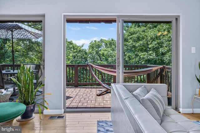 44 WILKINS LN, Maurertown, VA 22644
