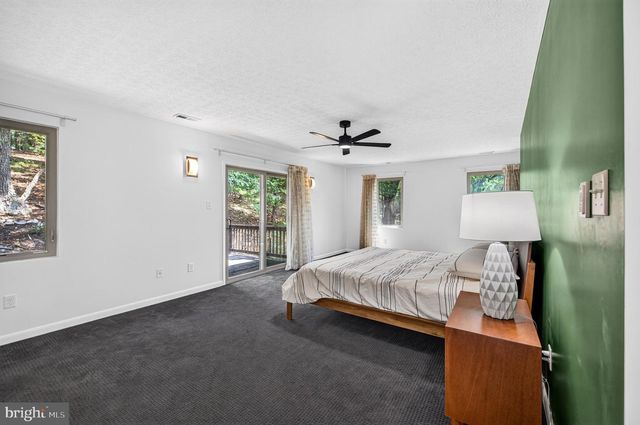 44 WILKINS LN, Maurertown, VA 22644