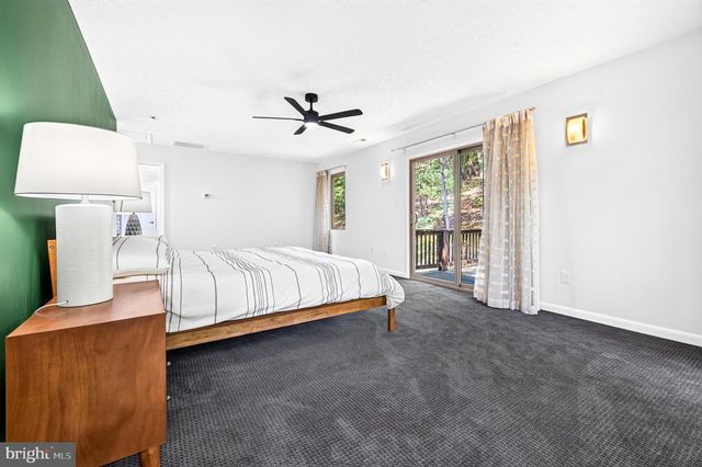 44 WILKINS LN, Maurertown, VA 22644