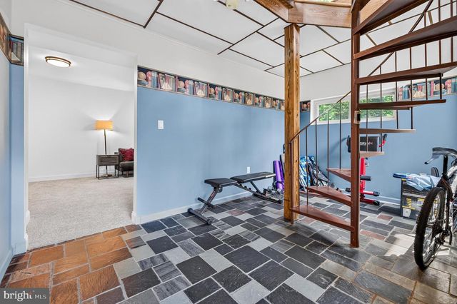44 WILKINS LN, Maurertown, VA 22644