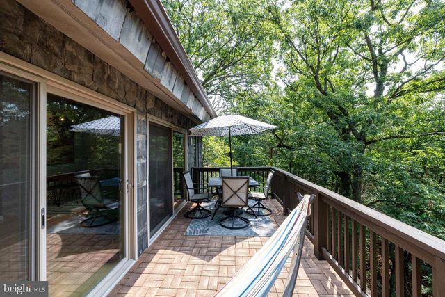 44 WILKINS LN, Maurertown, VA 22644
