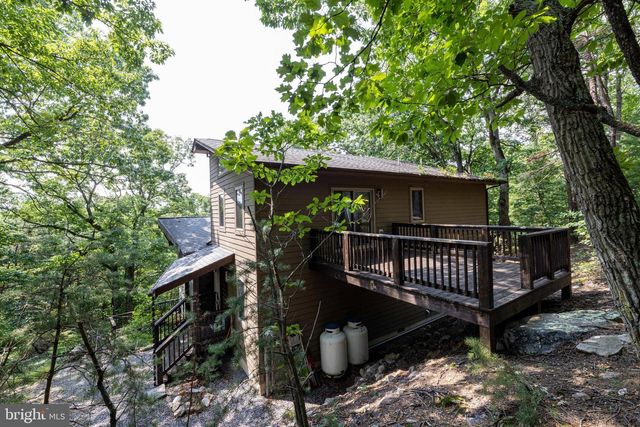 44 WILKINS LN, Maurertown, VA 22644