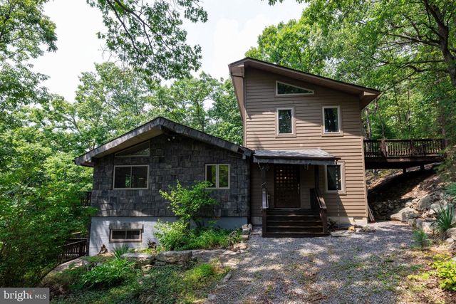 44 WILKINS LN, Maurertown, VA 22644