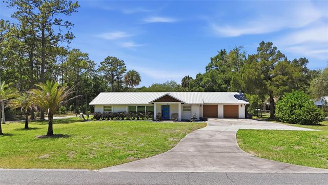 37237 GRAYS AIRPORT ROAD, Lady Lake, FL 32159