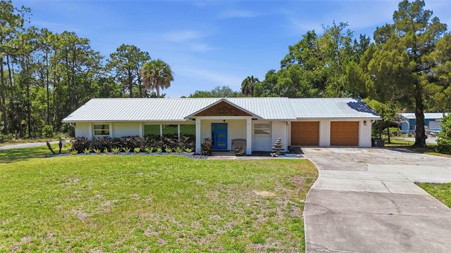 37237 GRAYS AIRPORT ROAD, Lady Lake, FL 32159