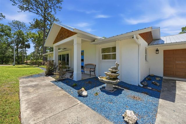 37237 GRAYS AIRPORT ROAD, Lady Lake, FL 32159