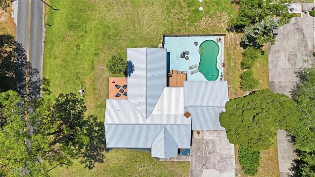 37237 GRAYS AIRPORT ROAD, Lady Lake, FL 32159