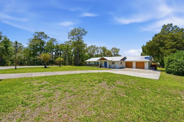 37237 GRAYS AIRPORT ROAD, Lady Lake, FL 32159