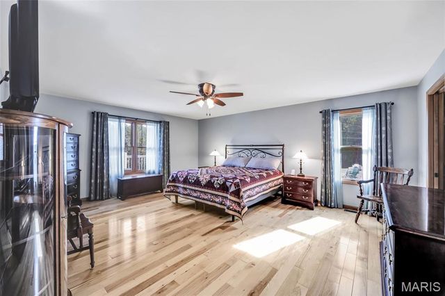 2200 Swiss Lake Road, Hermann, MO 65041