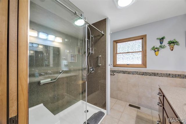 2200 Swiss Lake Road, Hermann, MO 65041