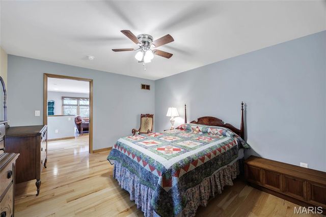 2200 Swiss Lake Road, Hermann, MO 65041